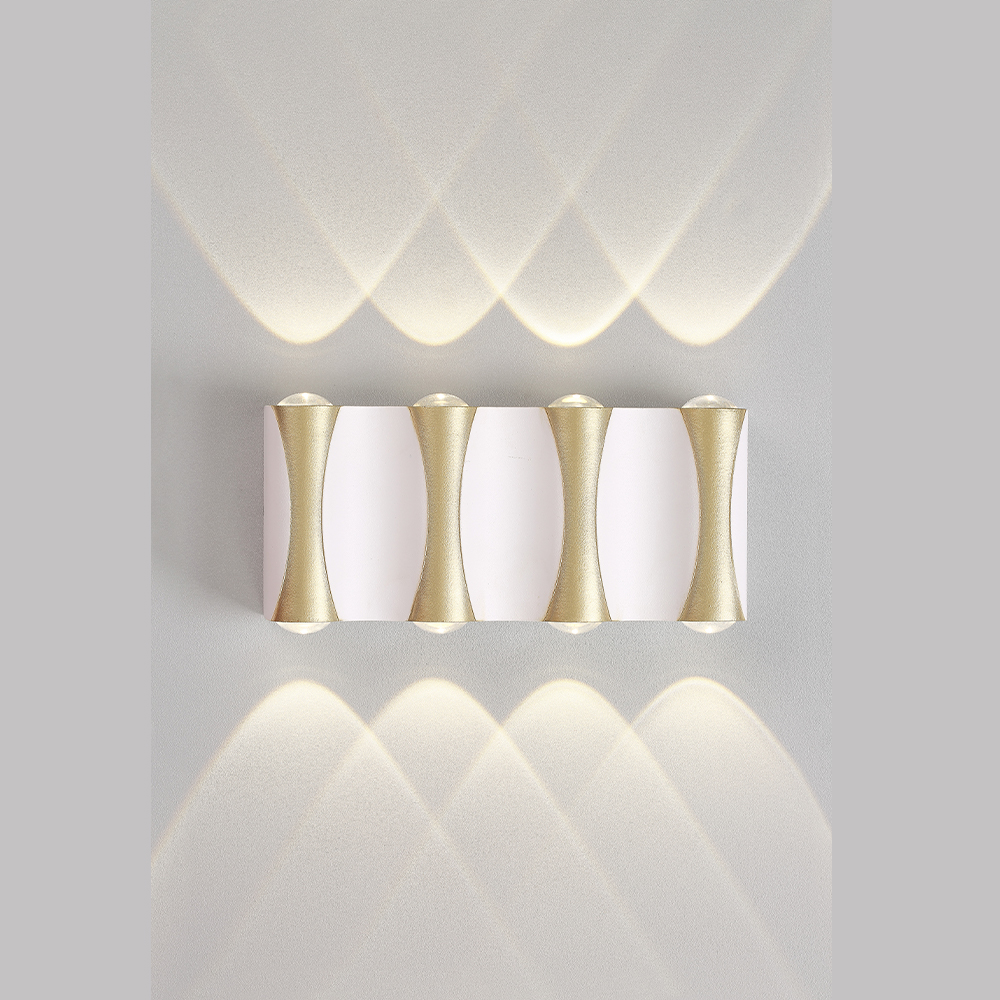 Уличный настенный светильник Crystal Lux CLT 022W4 WH-GO 4000K