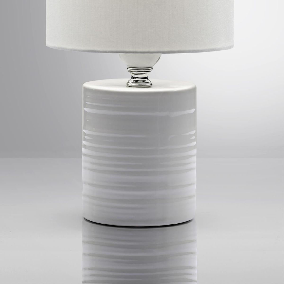Настольная лампа Lumion Moderni Tuala 8144/1T