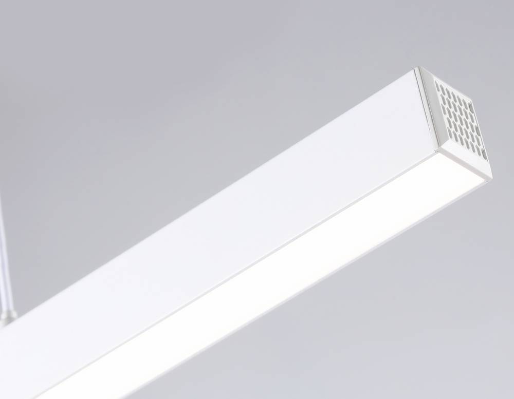 Трековый однофазный светильник Ambrella Light Track System GL6783