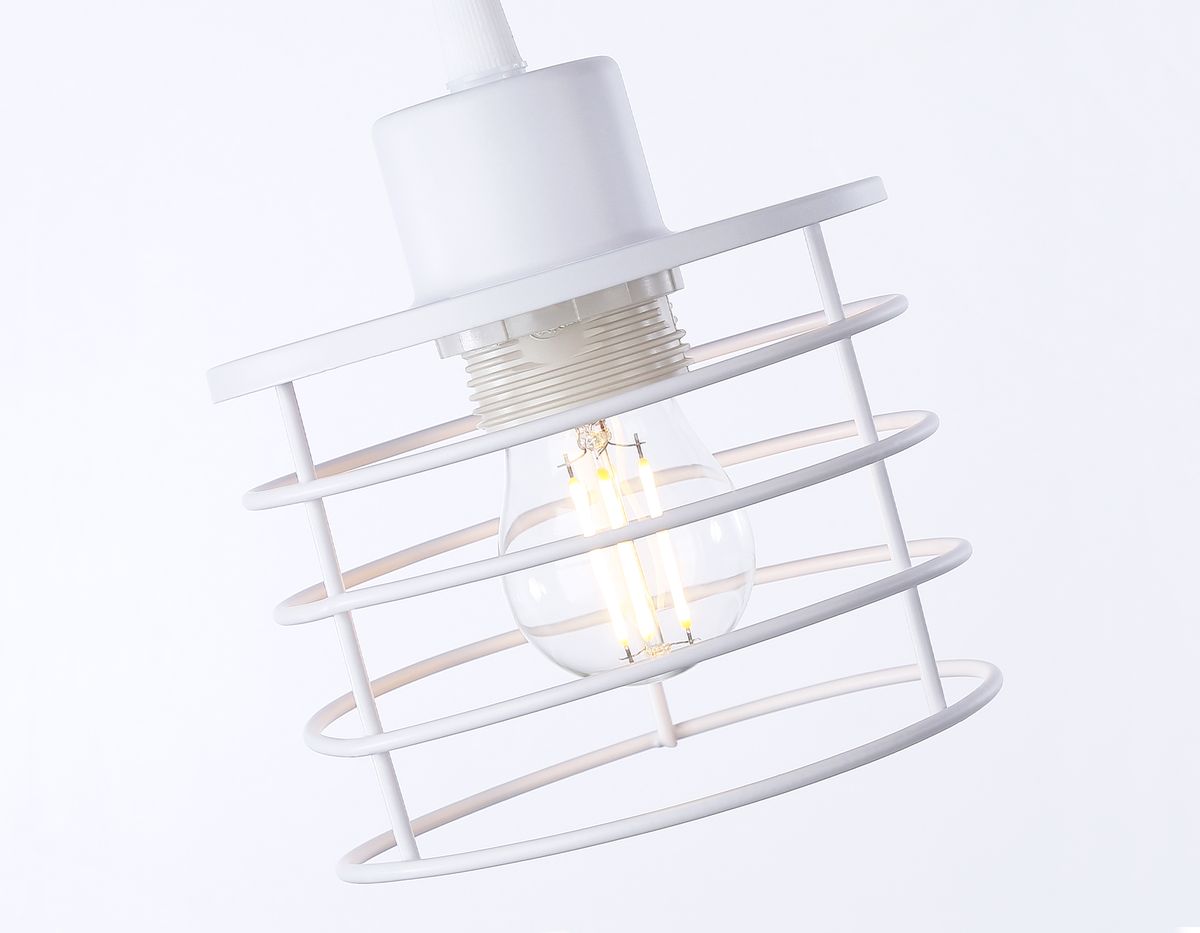 Подвесной светильник Ambrella Light Traditional TR8078