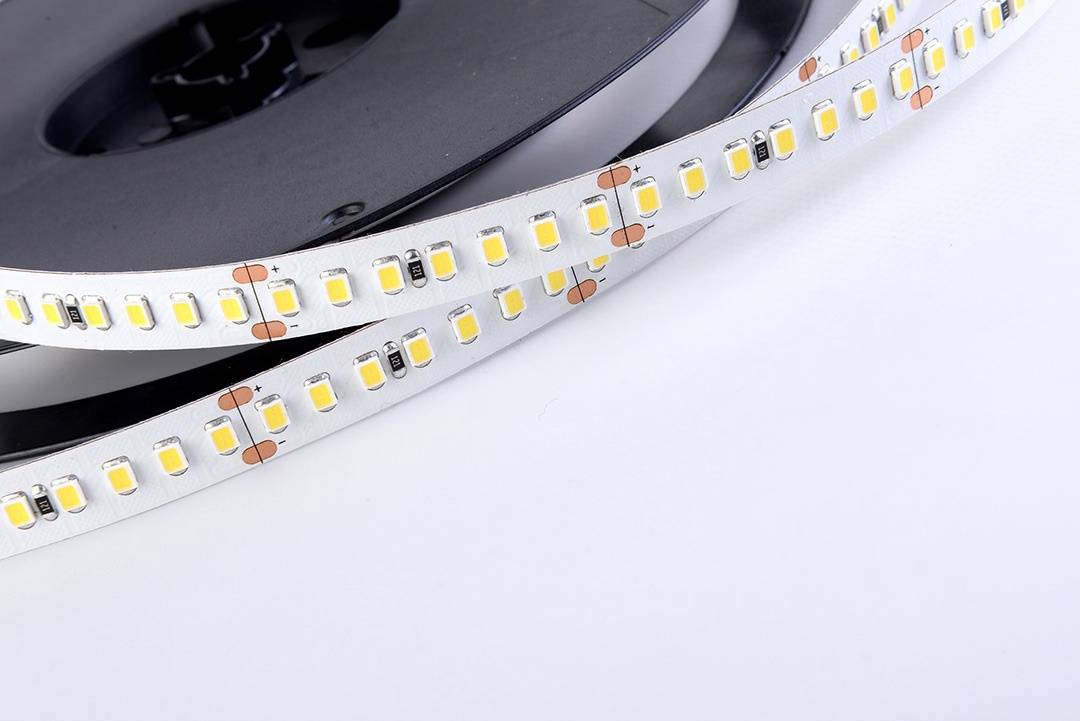 Светодиодная лента DesignLed DSG2168-24-NW-33 001819