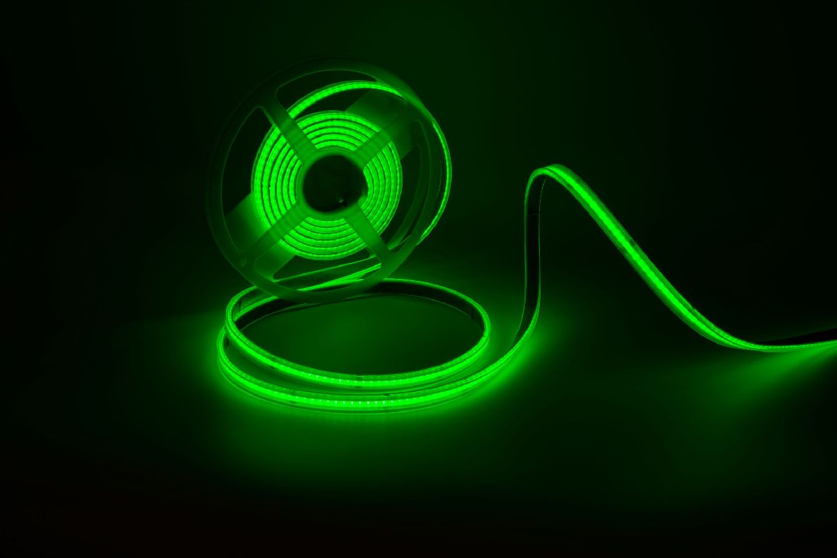 Влагозащищенная светодиодная лента Fiberli 480S-RGB-67 24В 9,6Вт/м RGB IP67 12840104