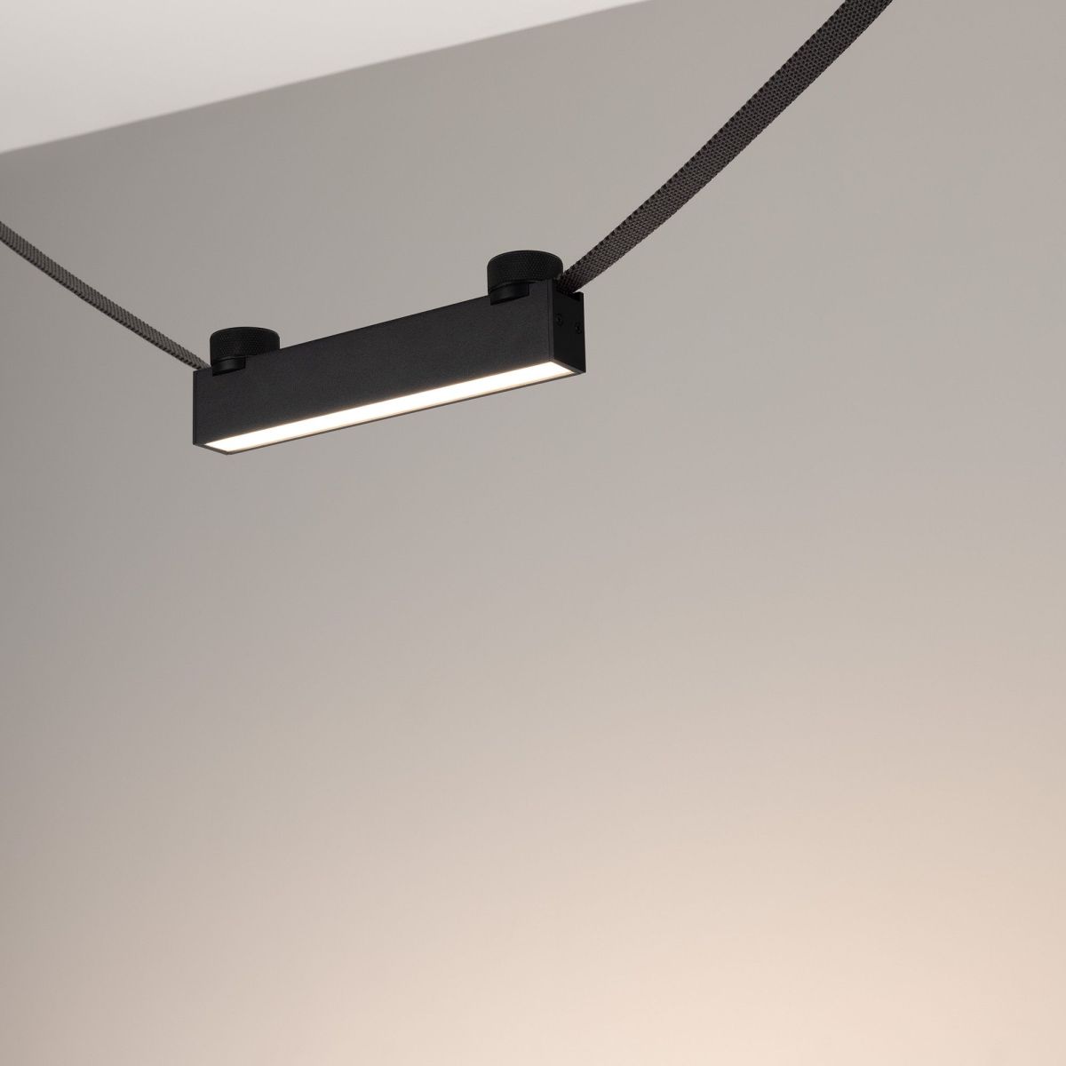 Трековый светильник Arlight ART-INBELT-FLAT-L210-8W Day4000-MIX (BK, 90 deg, 48V, DALI) 051222