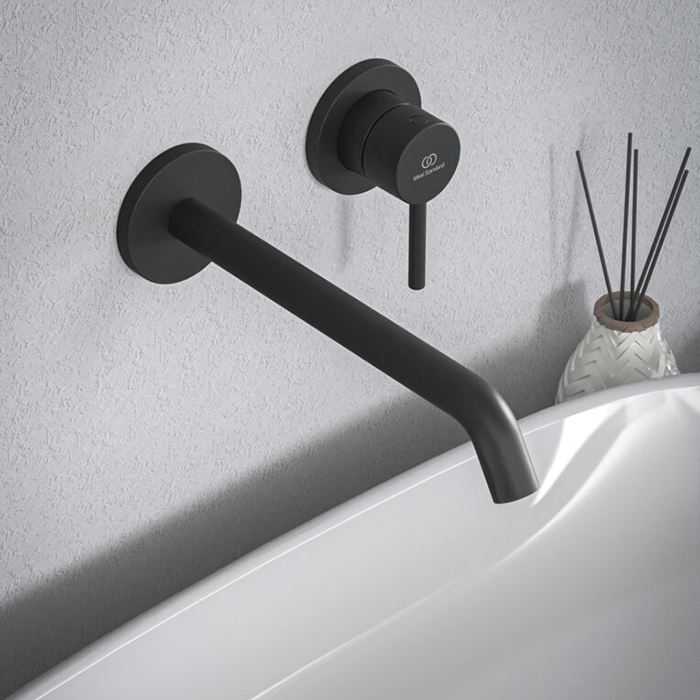 Ideal Standard Ceraline Nuovo Смеситель для раковины, встраиваемым, излив: 22см., цвет: Черный матовый