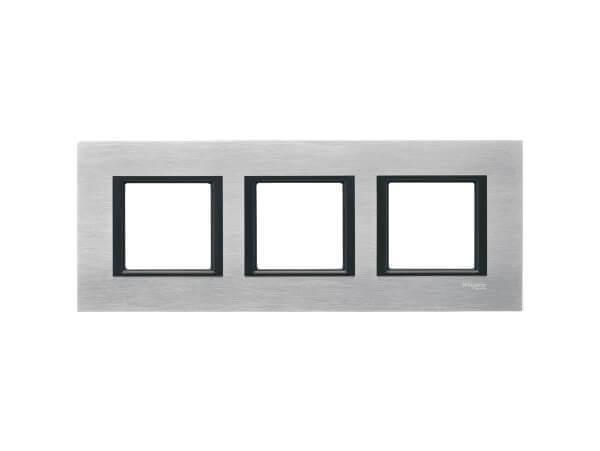 Рамка 3-постовая Schneider Electric Unica Class MGU68.006.7A1