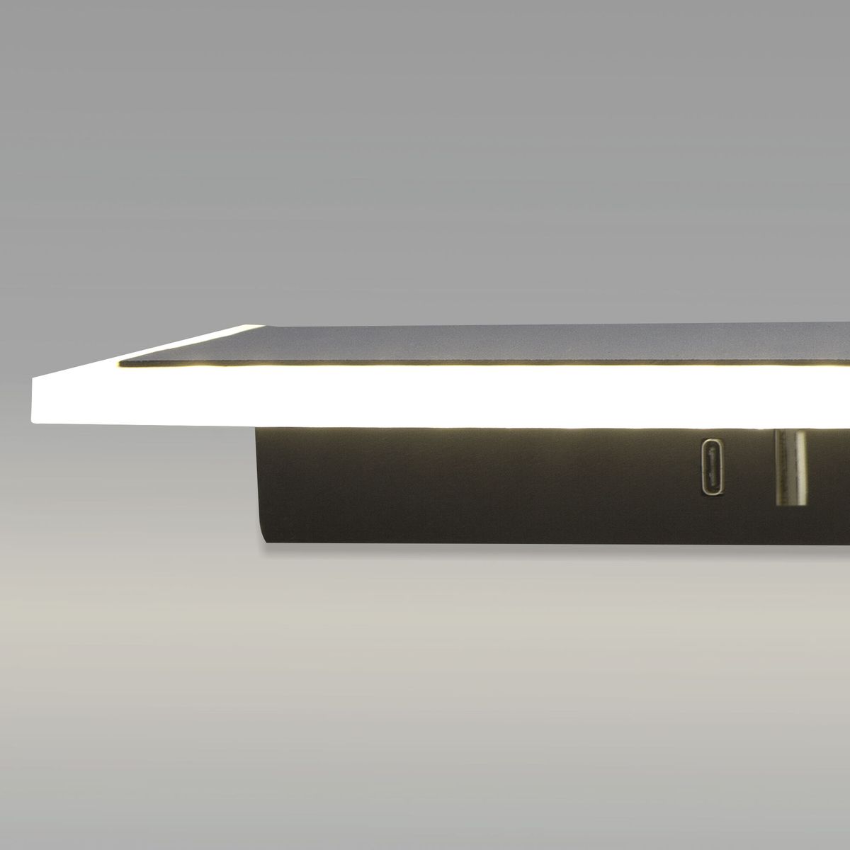 Спот Eurosvet Binar 20127/1 LED черный
