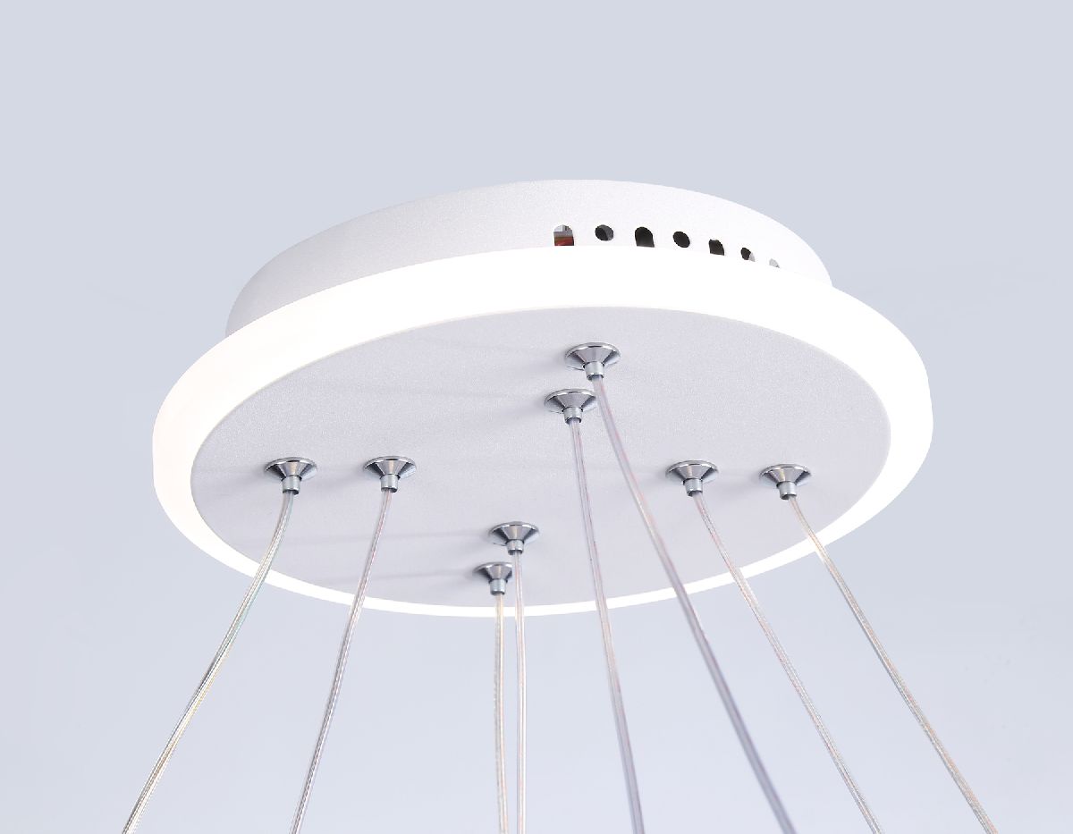 Подвесная люстра Ambrella Light Comfort LineTech FL66321