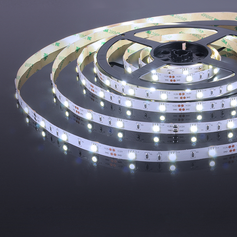 Светодиодная лента Elektrostandard 12V 7,2W 30Led 5050 IP20 холодный белый, 5м 4690389040153