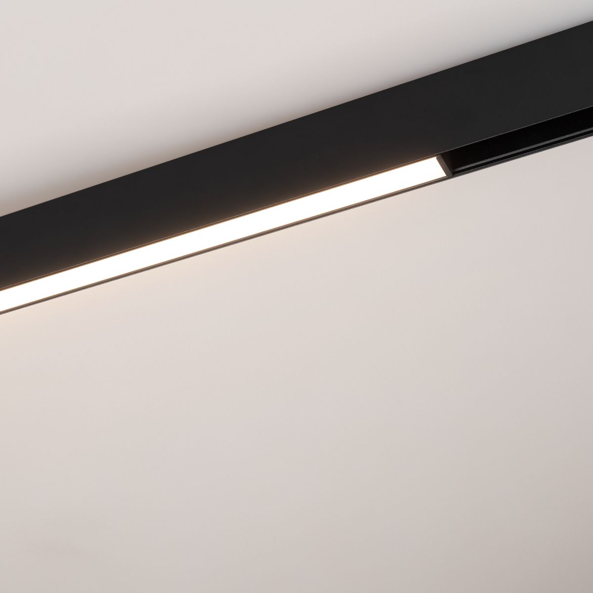 Трековый магнитный светильник Arlight MAG-ORIENT-FLAT-L235-8W Warm3000 (Черный, 100 deg, 48V) (IP20 Металл) 033609(2)