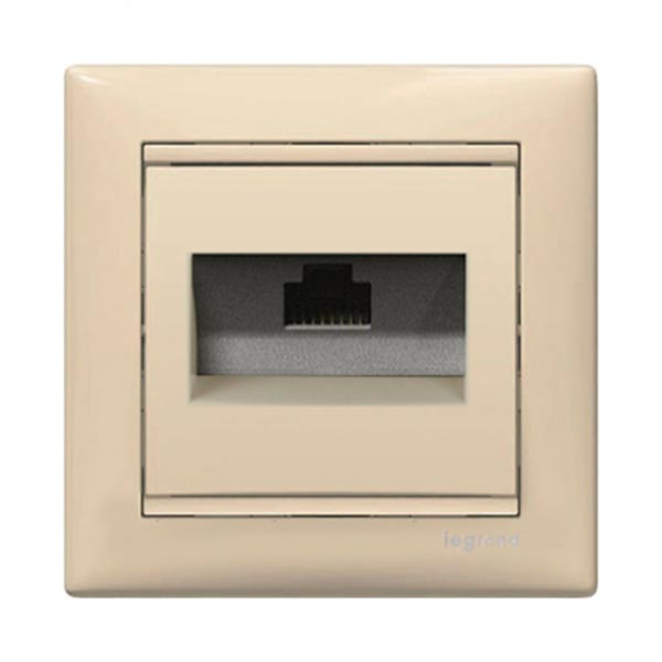 Розетка компьютерная RJ45 Legrand Valena 5e кат UTP с захватами слоновая кость 774130