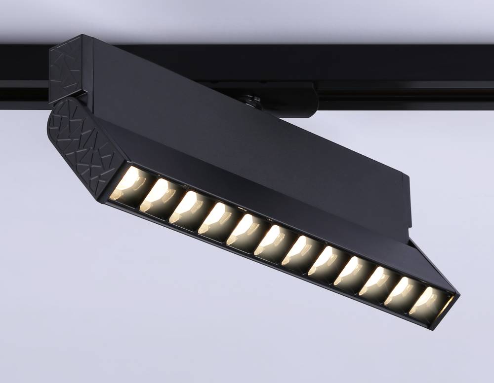 Трековый однофазный светильник Ambrella Light Track System GL6817