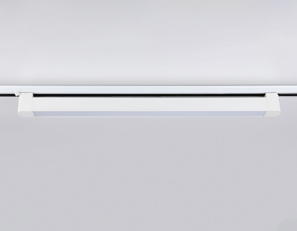 Трековый однофазный светильник Ambrella Light Track system GL6742