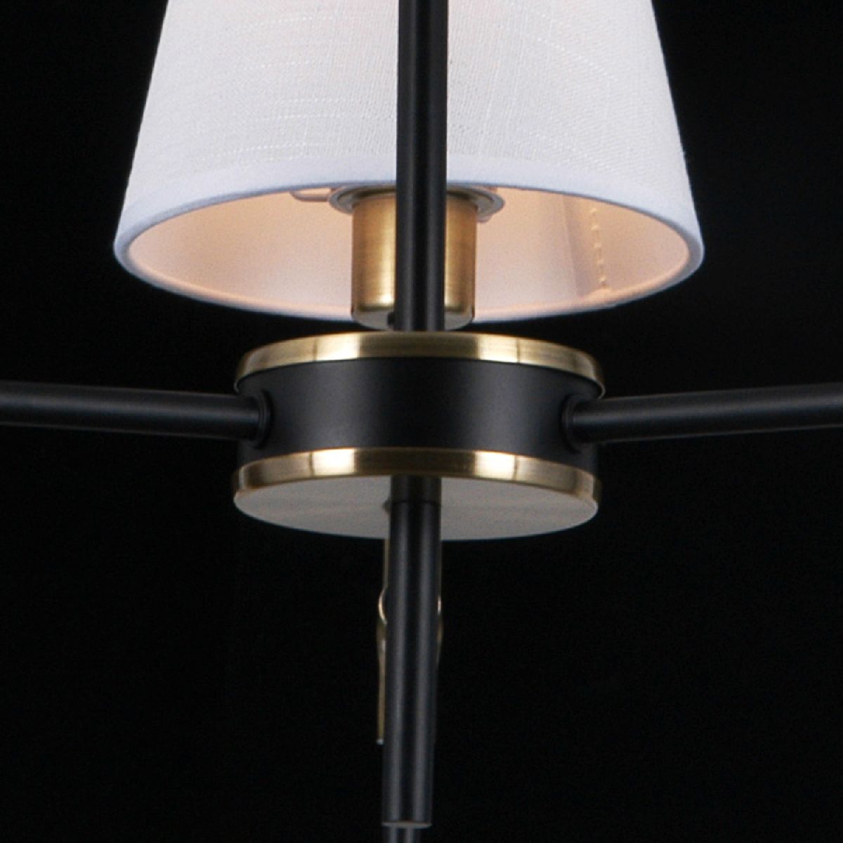 Люстра на штанге Illumico IL0185-3CSQ-24 BK AB CASTOR
