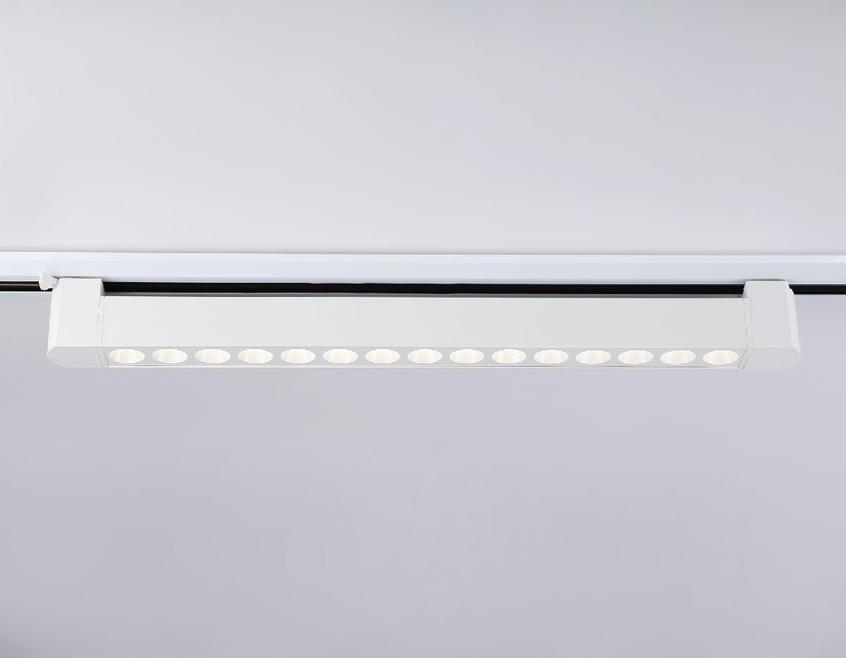 Трековый однофазный светильник Ambrella Light Track system GL6712