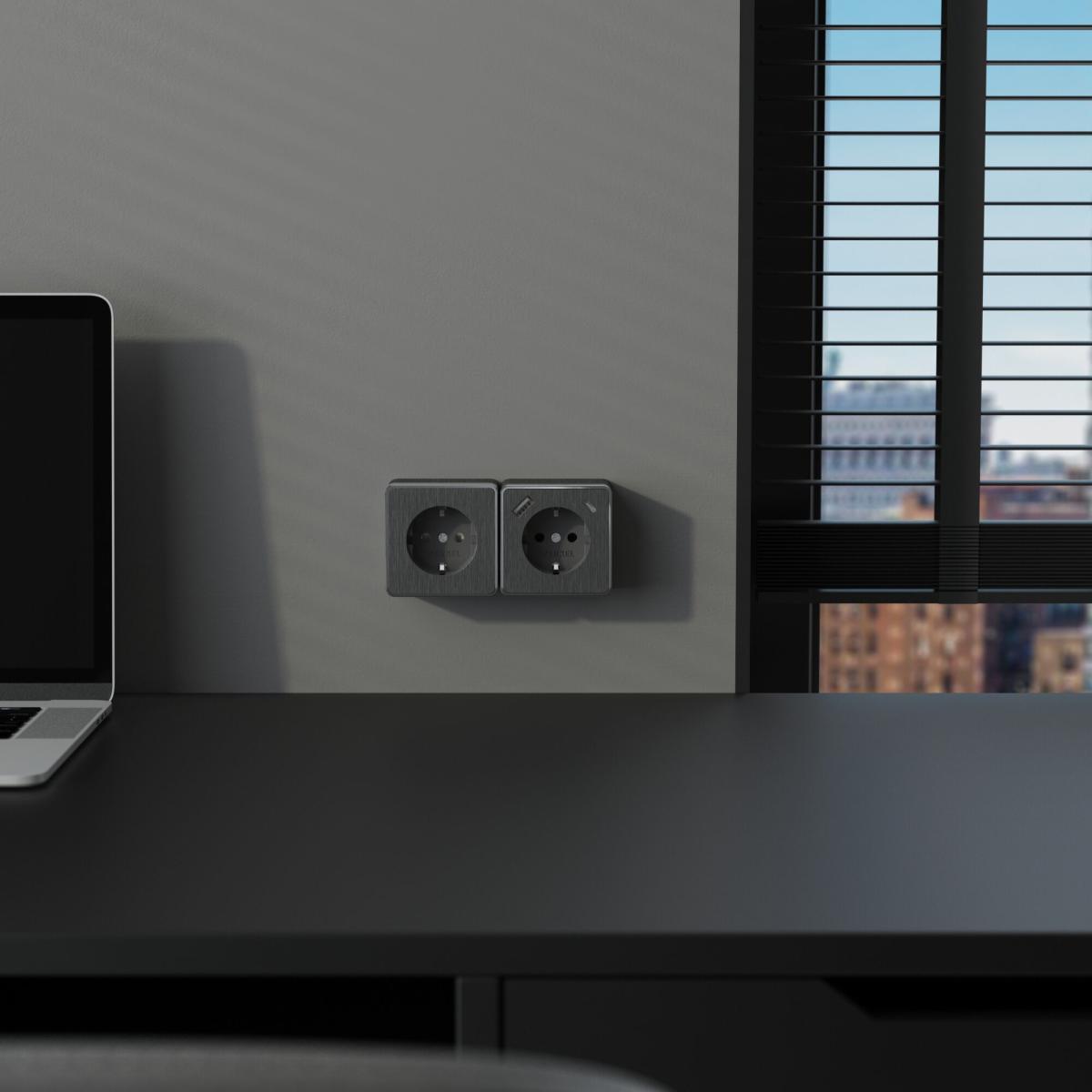 Розетка с заземлением, шторками и USB тип A+C Werkel Gallant W5071704 4690389179617 a057704