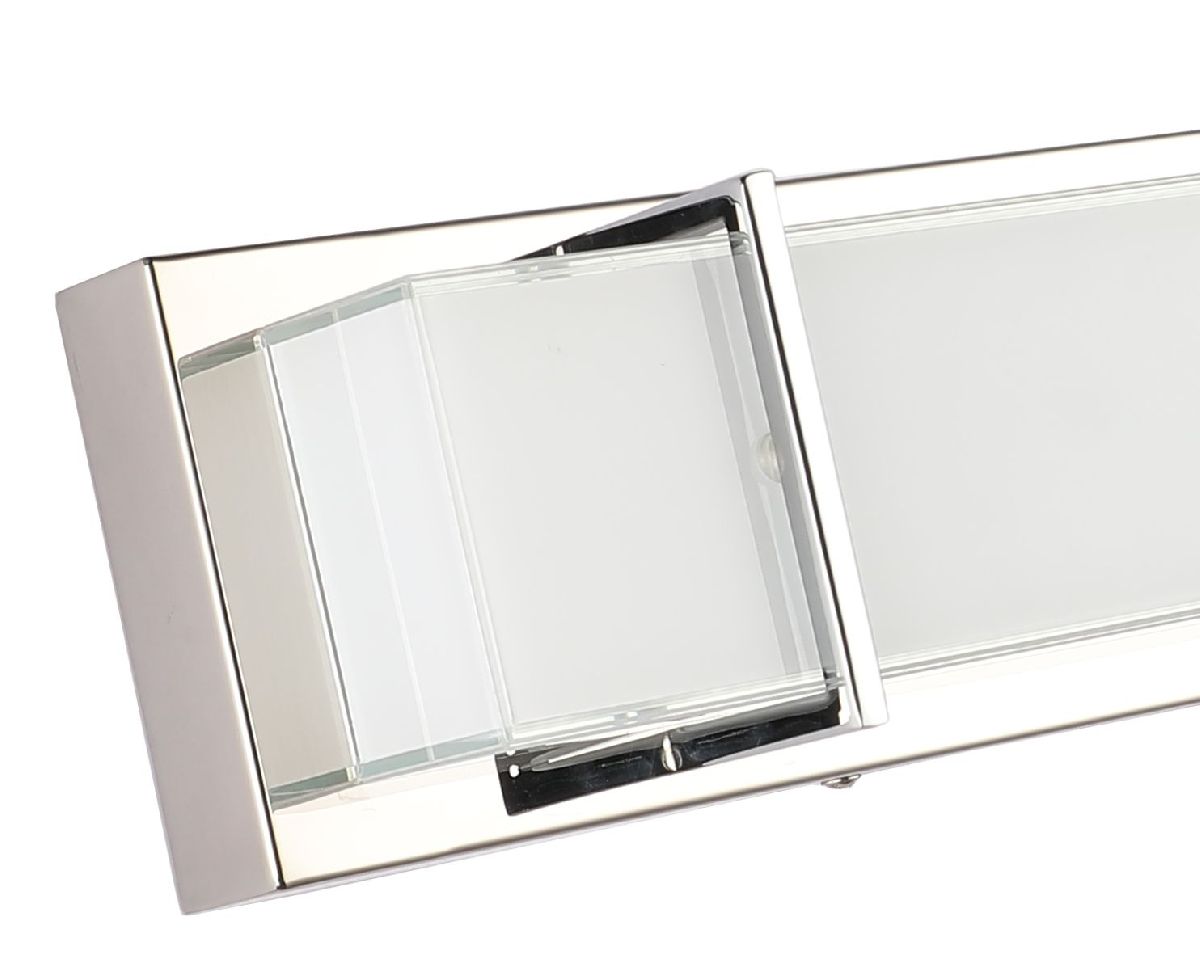 Настенный светильник Zortes Dollo ZRS.79501.10