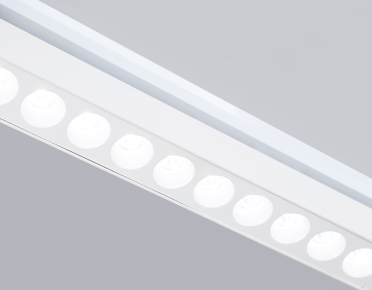 Трековый однофазный светильник Ambrella Light Track system GL6718