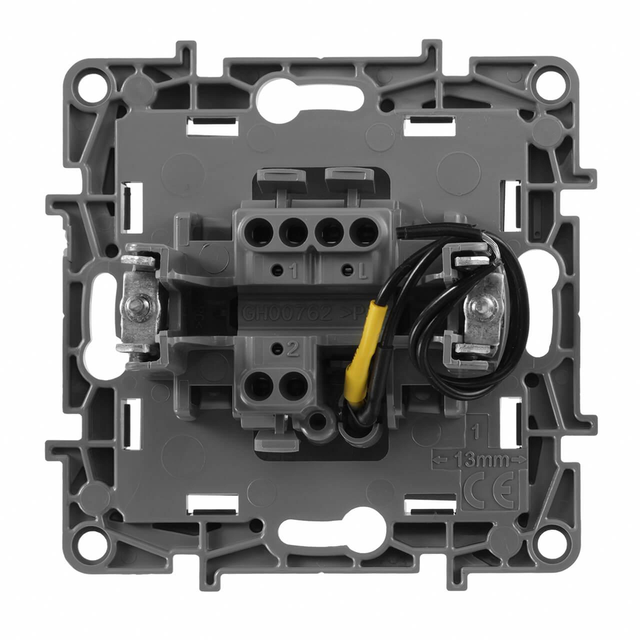 Переключатель одноклавишный Legrand Etika 10A 250V слоновая кость 672305
