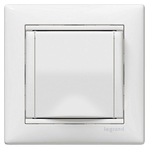 Розетка 2К+3 Legrand Valena 16A 250V с/з с крышкой винтовой зажим алюминий 770122