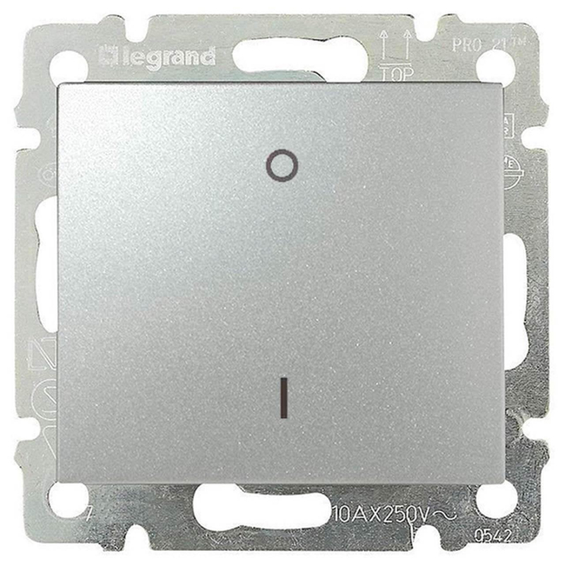 Выключатель одноклавишный трехполюсный Legrand Valena 10A 400V алюминий 770103