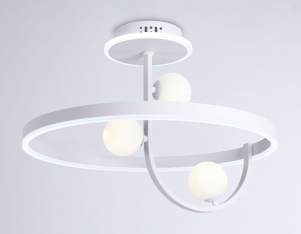 Люстра на штанге Ambrella Light Comfort LineTech FL66261