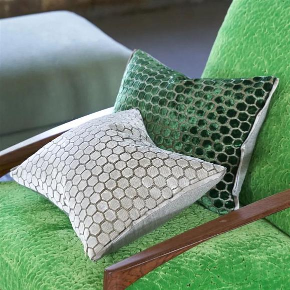 Подушка CCDG1481, Jabot, Oyster, Designers Guild 30 x 40см