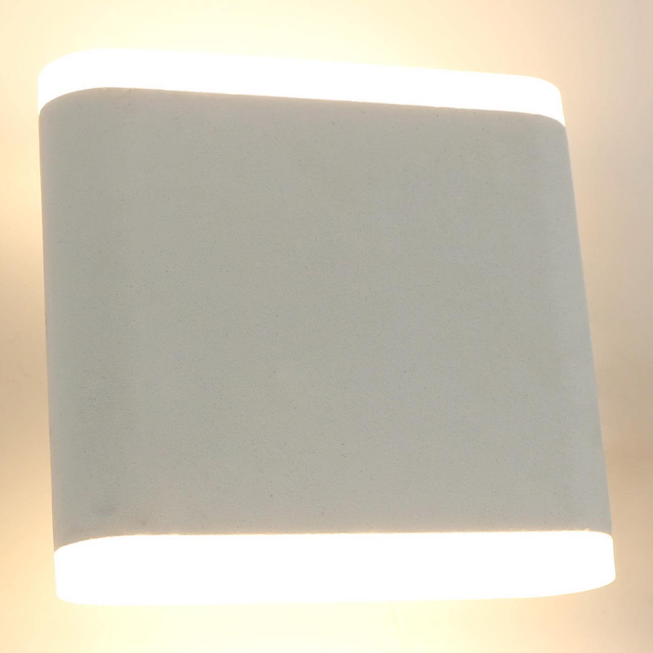 Уличный настенный светодиодный светильник Arte Lamp A8153AL-2WH