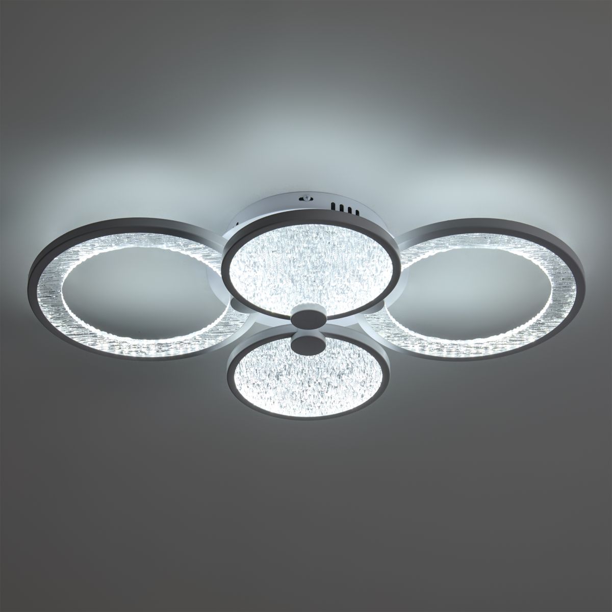 Потолочный светильник Freya Market FR6199CL-L150W