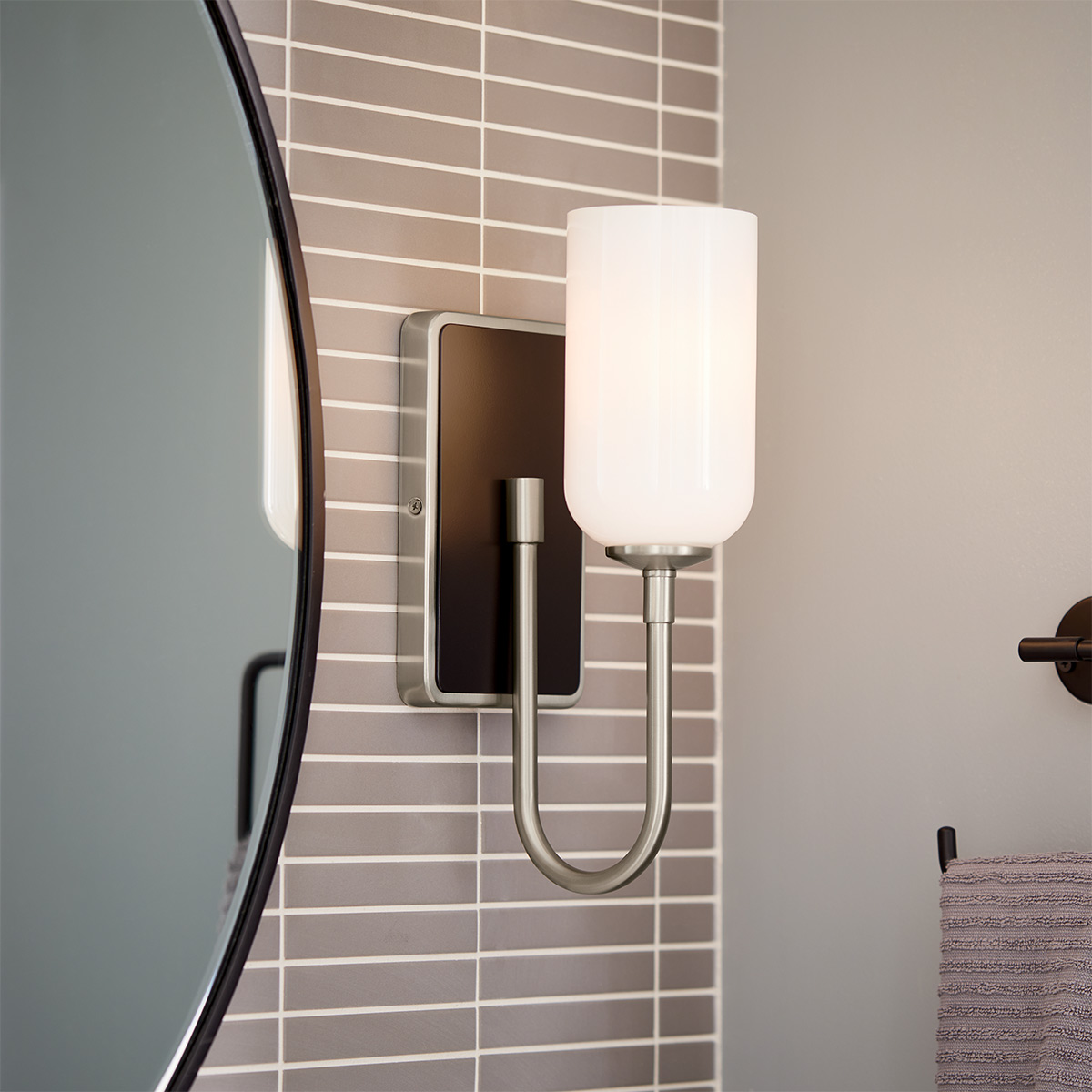 Бра для ванных комнат Kichler KL-SOLIA-1W-BNB