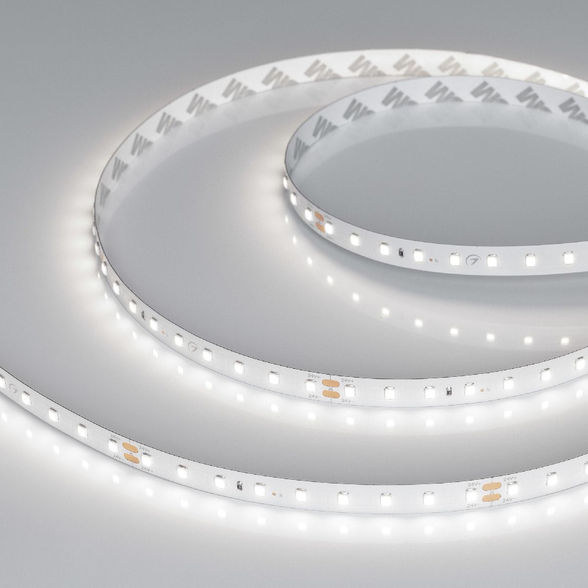 Светодиодная лента Arlight RT-A90-10mm 24V White6000 4.8 W/m, IP20, 2835, 5m 038779
