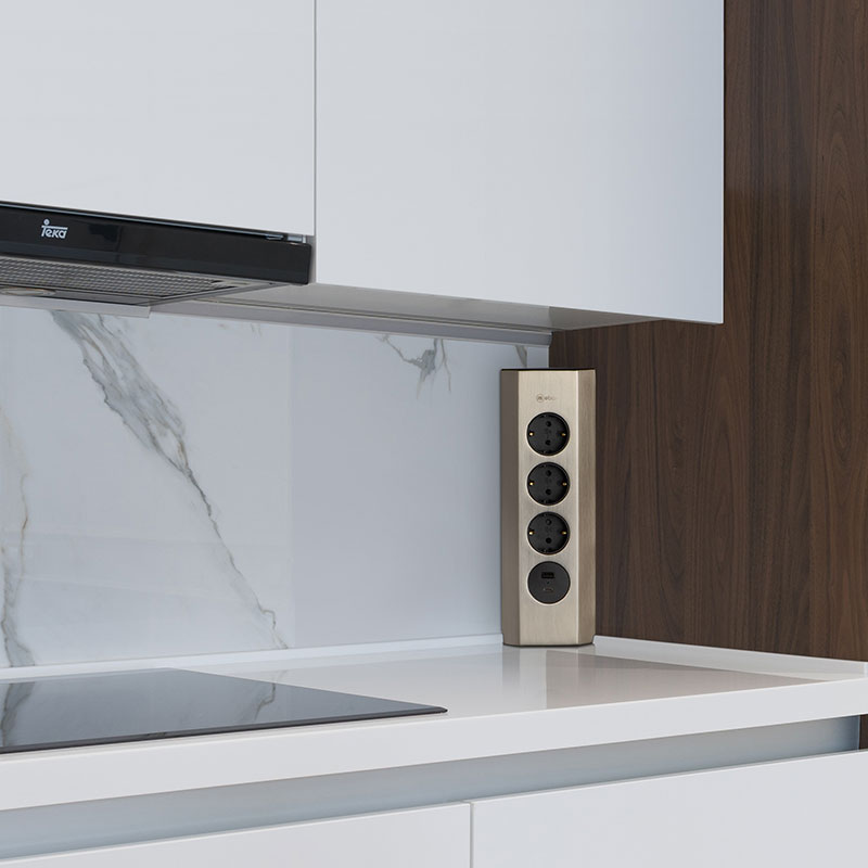 Блок розеток 50F (NEW) (3 секции и 2 USB) Mebax 00-00001588
