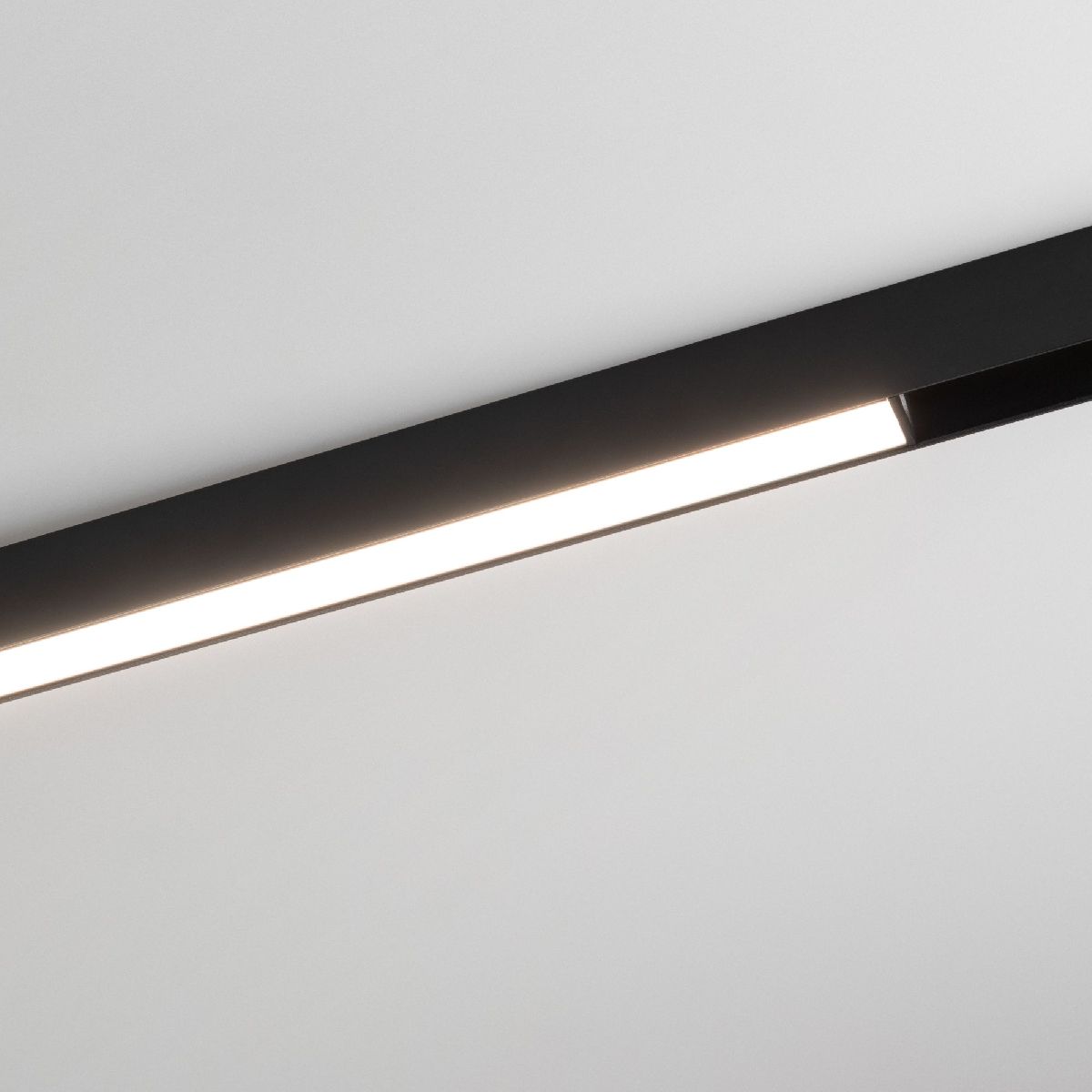 Трековый магнитный светильник Arlight MAG-FLAT-25-L800-24W Day4000 (BK, 100 deg, 24V, DALI) 046336
