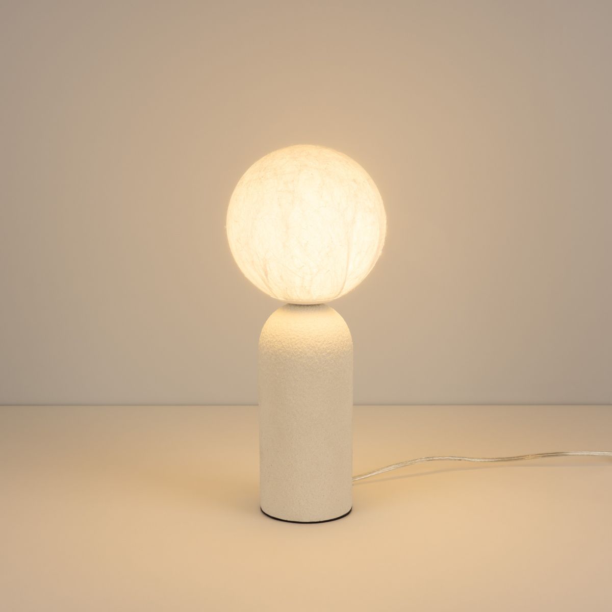 Настольная лампа Arlight SP-SILKA-TAB-R150-6W Warm2700 (WH, 330 deg, 230V, TOUCH-DIM) (IP20, Натуральный шелк) 056890