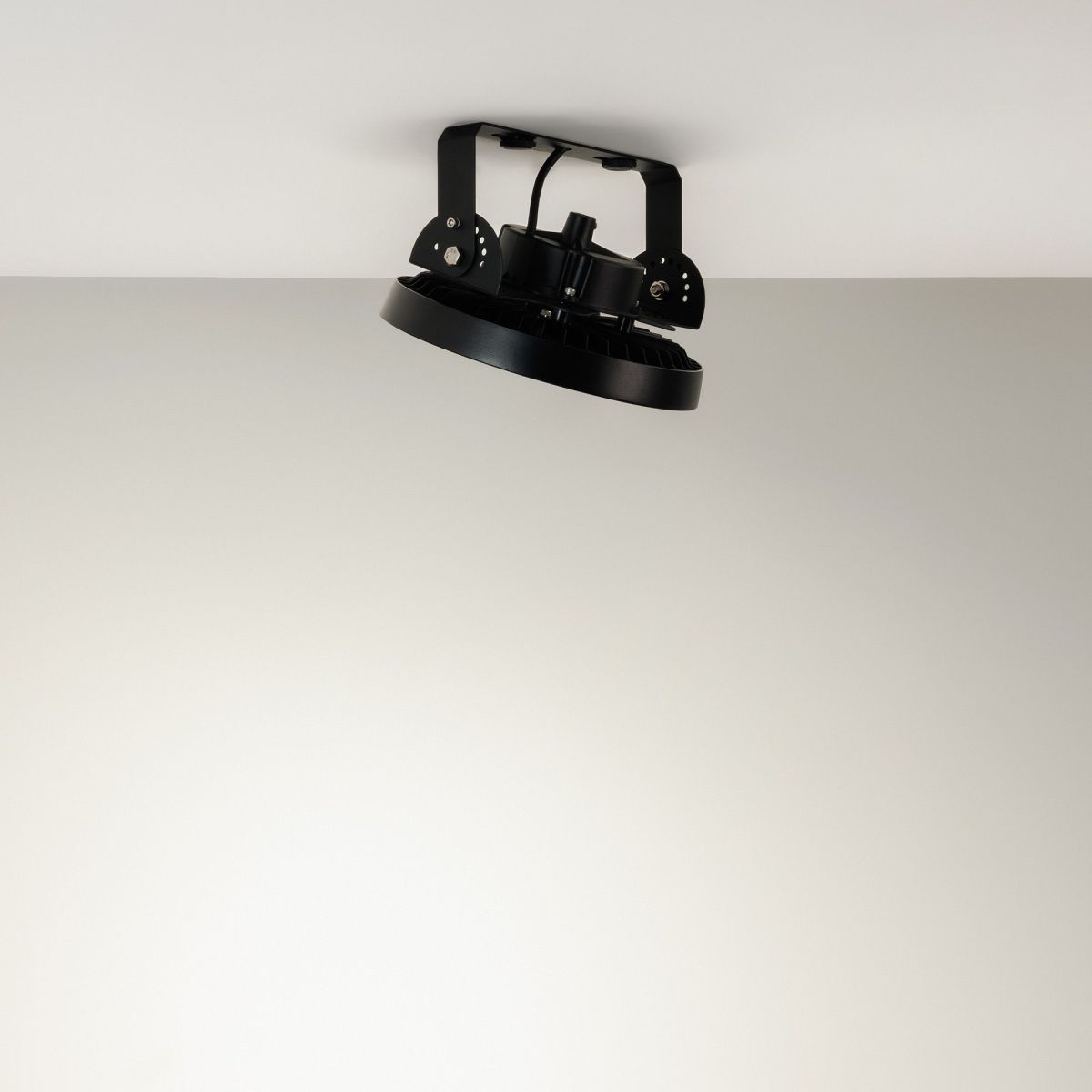 Промышленный светильник Arlight SP-ERCON-R255-100W White5000 (BK, 60 deg, 230V) 056099