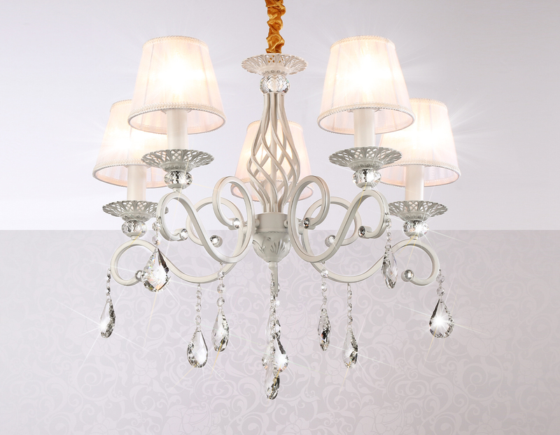 Подвесная люстра Ambrella Light Traditional TR4547