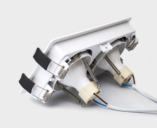 Встраиваемый светильник Italline DE-312 white
