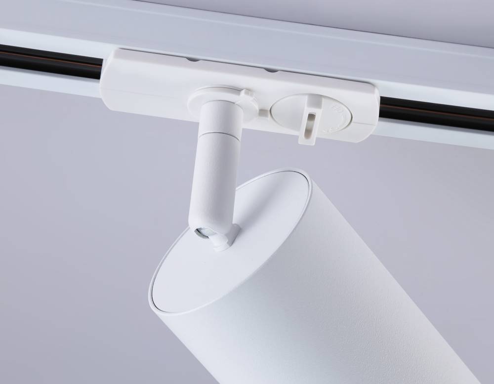 Трековый однофазный светильник Ambrella Light Track System GL5161