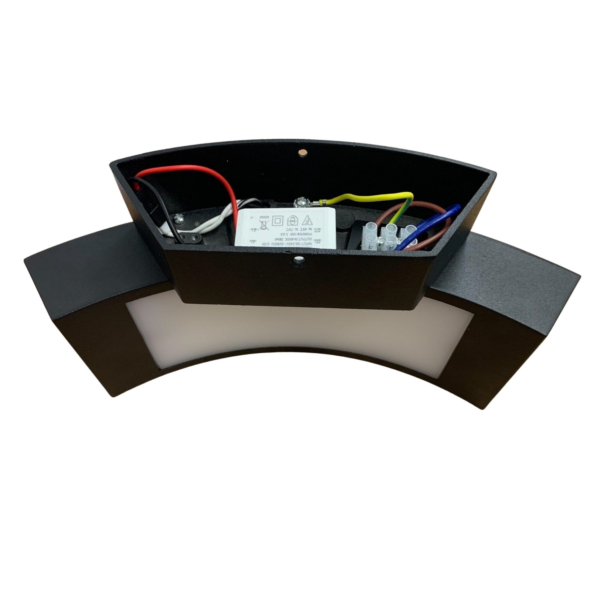 Уличный настенный светильник Uniel ULU-S72A-14W/4000K IP65 BLACK UL-00009355