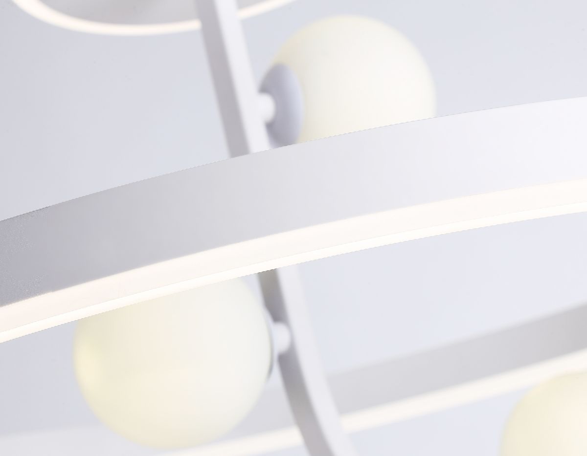 Люстра на штанге Ambrella Light Comfort LineTech FL66261