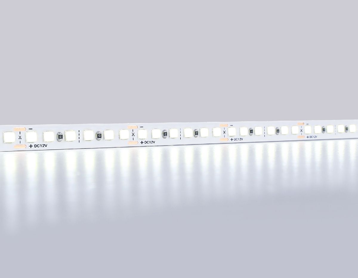Светодиодная лента Ambrella Light LED Strip 12В 2835 14,4Вт/м 6500K 5м IP20 GS1303