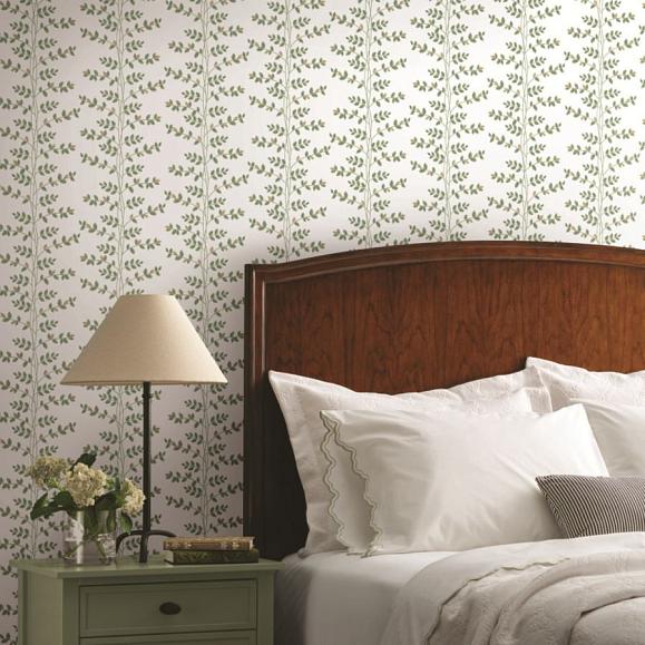 Обои York RF7424 Climbing Vine White & Gold