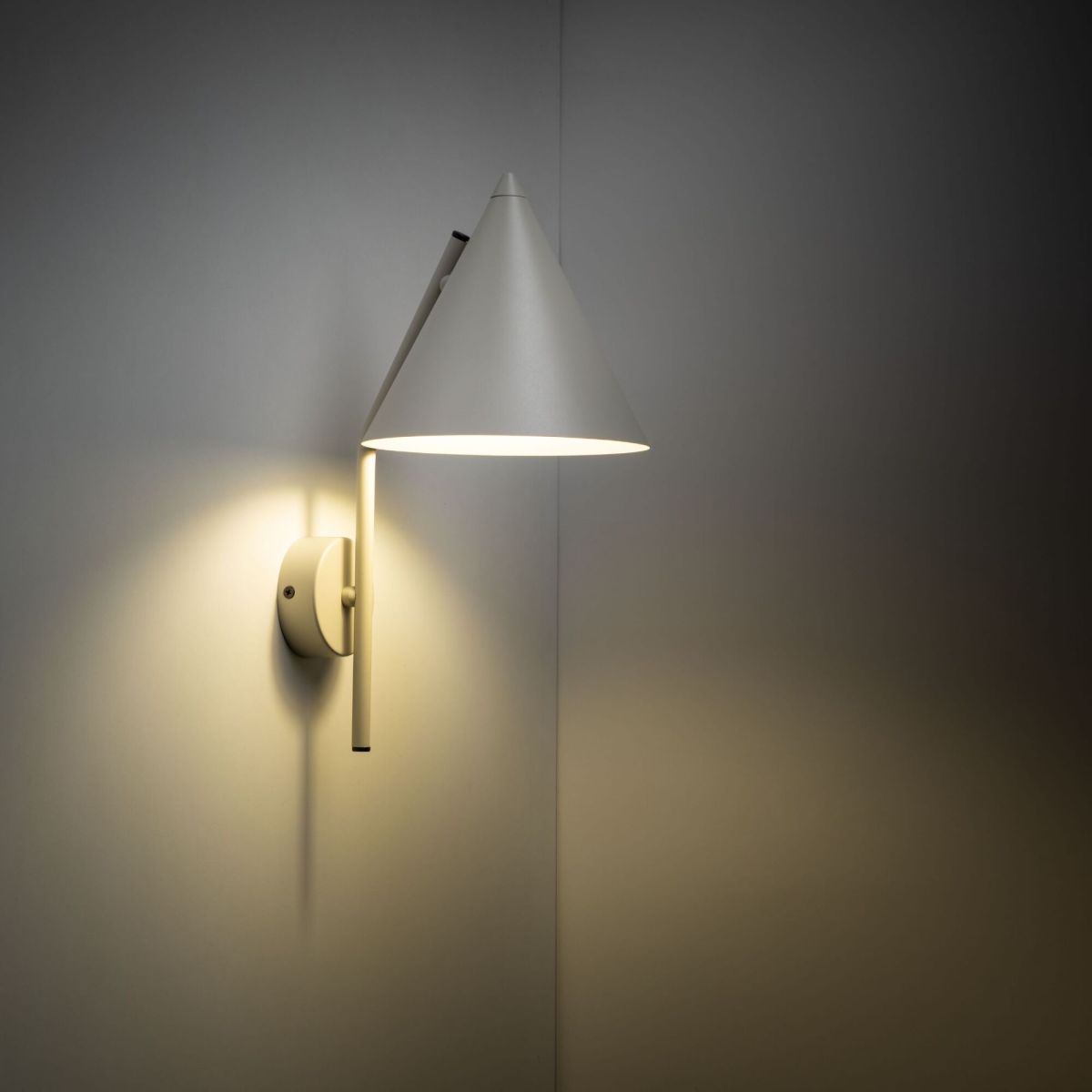 Бра TK Lighting 11089 CONO BEIGE a070965