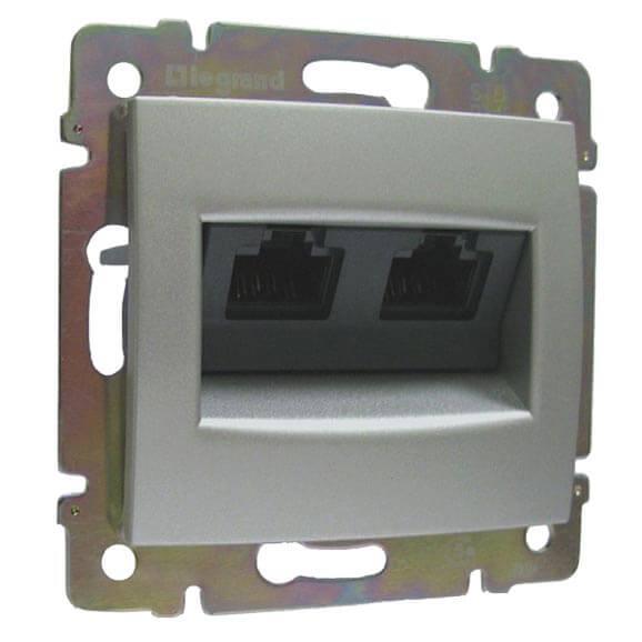 Розетка компьютерная 2хRJ45 Legrand Valena 6 кат STP на винтах алюминий 770245