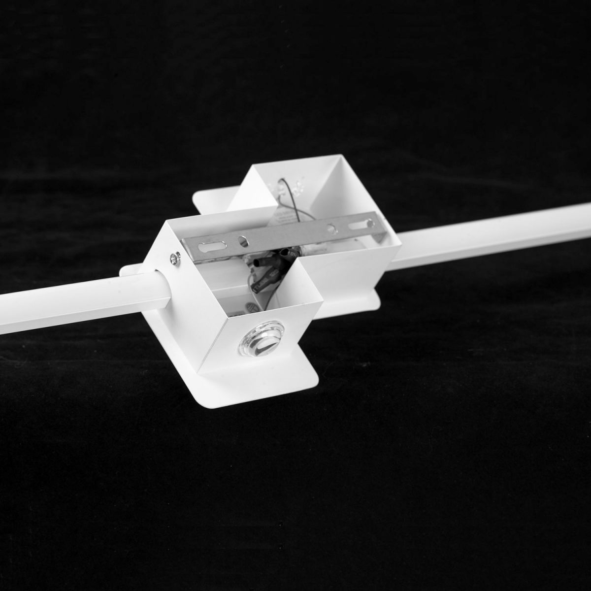 Настенный светильник Lussole Hardeman LSP-7392