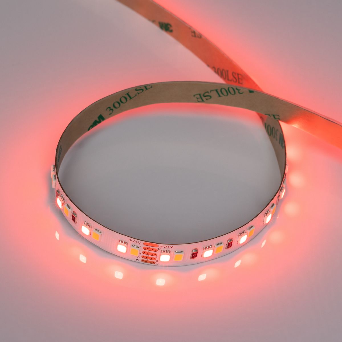 Светодиодная лента Arlight RT-A168-10mm 24V RGBW-Warm (20 W/m, IP20, 5m) (высок.эфф.150 лм/Вт) 056879