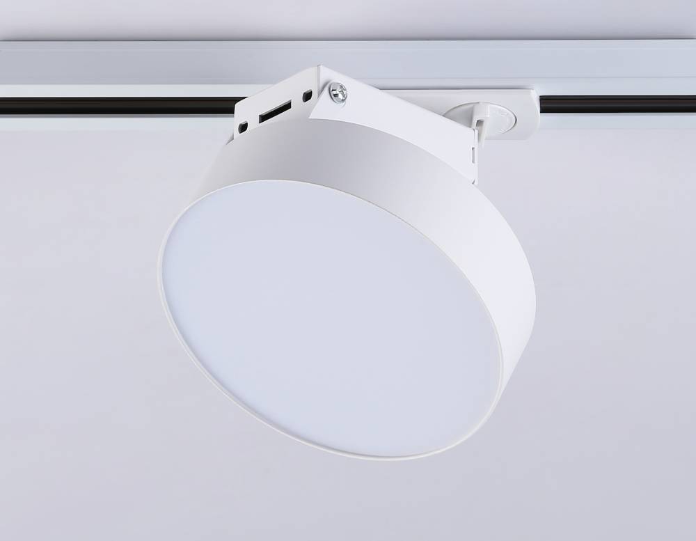 Трековый однофазный светильник Ambrella Light Track System GL6837